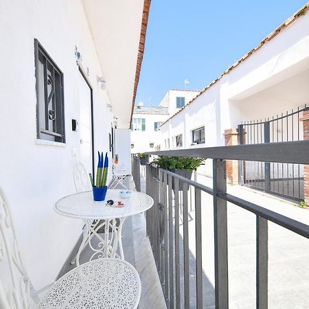 Bed and Breakfast Casa Carolina Isquia Exterior foto